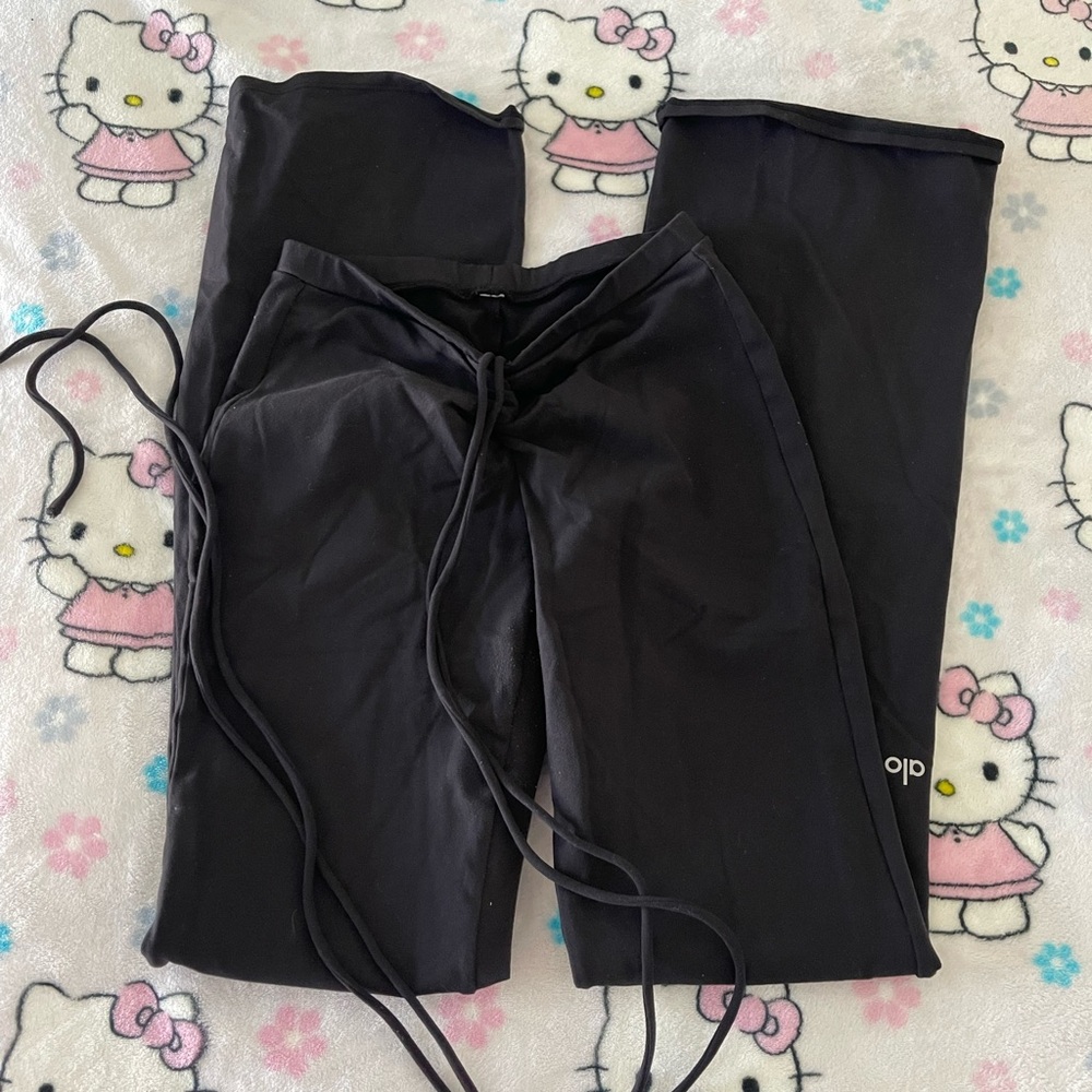 Alo Black bell bottom leggings
